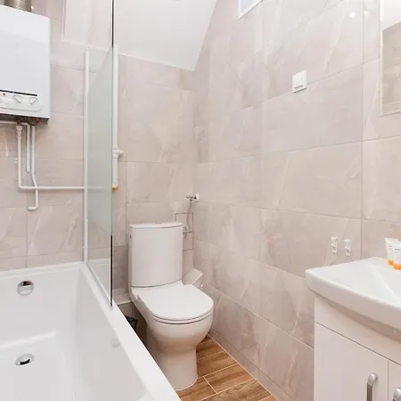 Wladyslawa Iv Studio For 4 Guests By Renters شقة غدينيا
