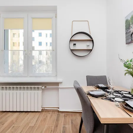 Wladyslawa Iv Studio For 4 Guests By Renters غدينيا